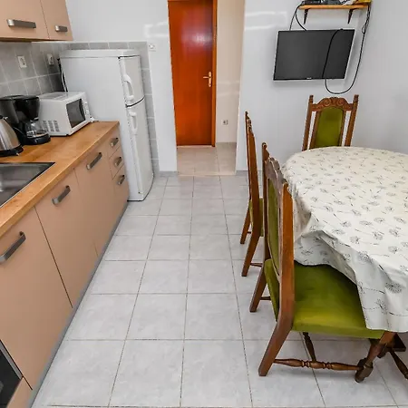 Apartments Vinka Trogir Exterior photo