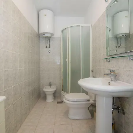 Apartments Vinka Trogir Exterior photo